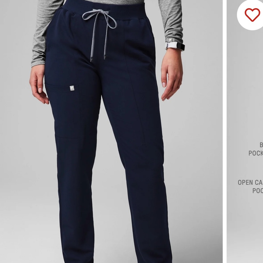 Fabletics ion scrub pants